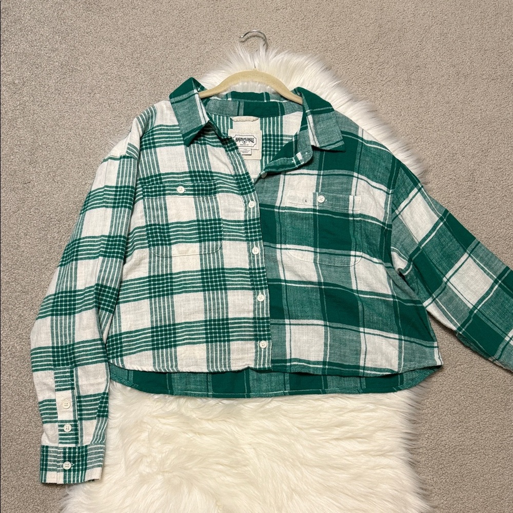 NWT American Eagle Cropped Dual Pattern Green & White Plaid Shirt - Large